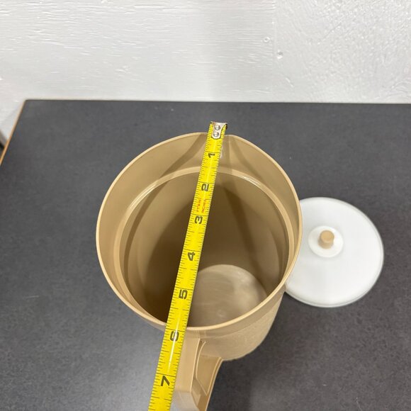 Tupperware Juice Pitcher #800-5 Vintage Beige 1980s - Picture 8 of 9